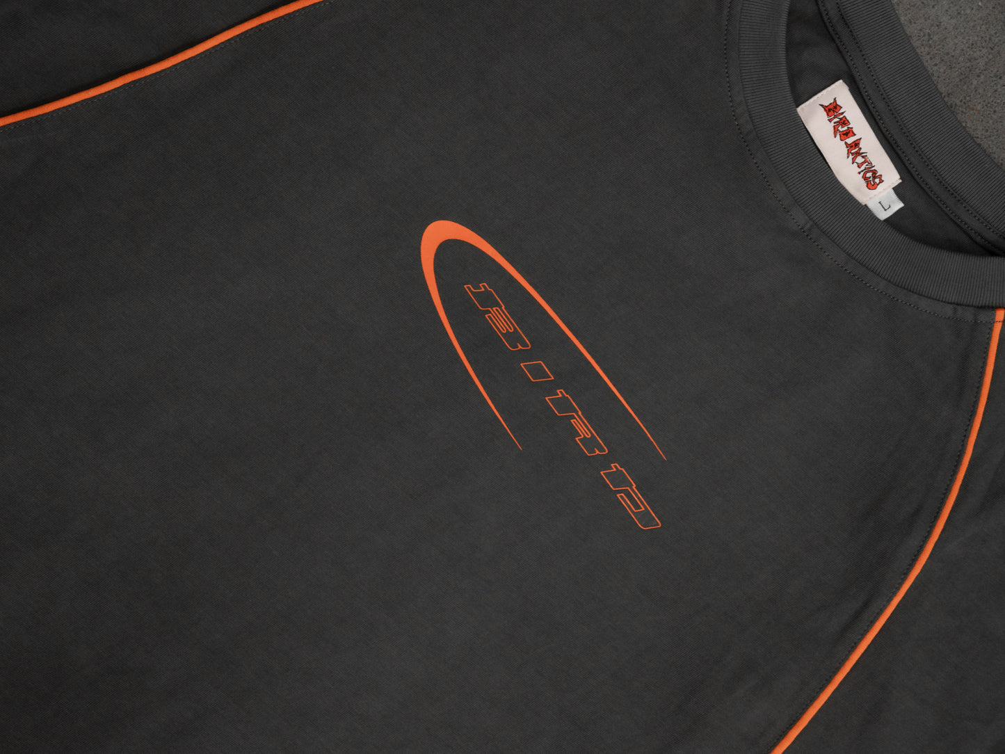 Dark Grey n orange tee